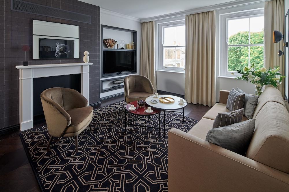 Lexham Gardens by Cheval Maison Room Type - Deluxe Two Bedroom Apartment Lexham Gardens by Cheval Maison Room Type - Deluxe Two Bedroom Apartment