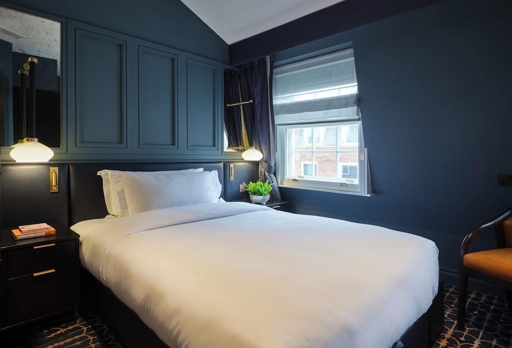 The Mayfair Townhouse - Tap to explore photos