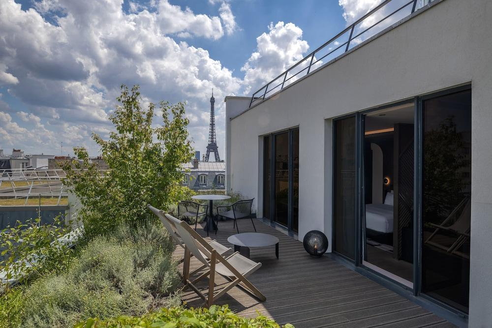 Canopy by Hilton Paris Trocadero Room Type - EIFFEL TERRACE ESCAPE