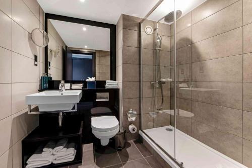 DoubleTree by Hilton London Kensington Room Type - Double Room
