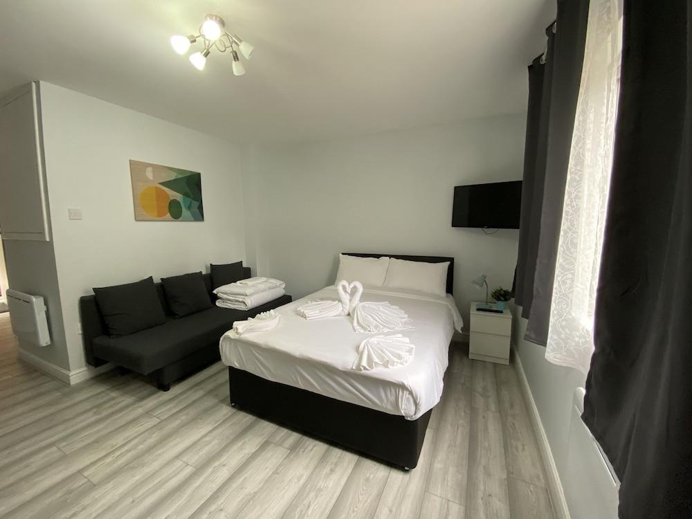 Comfort Cosy Stay Room Type - Studio, Private Bathroom
