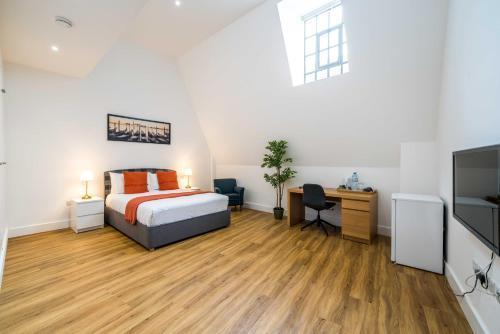 Simple Stay Room Type - Family Room with Private Bathroom