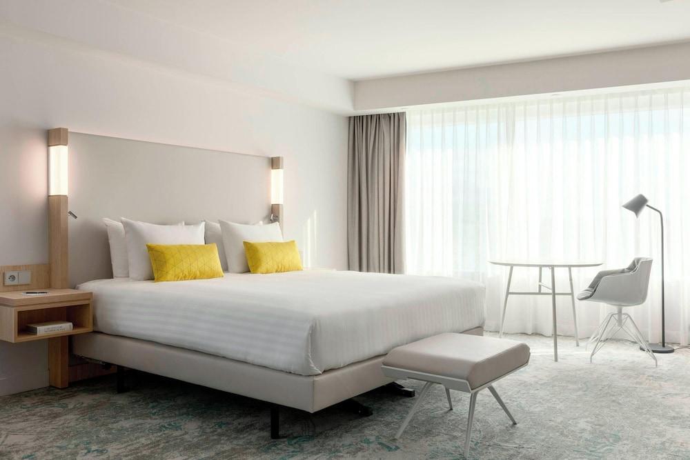 Courtyard by  Marriott Paris Gare de Lyon Room Type - Standard King