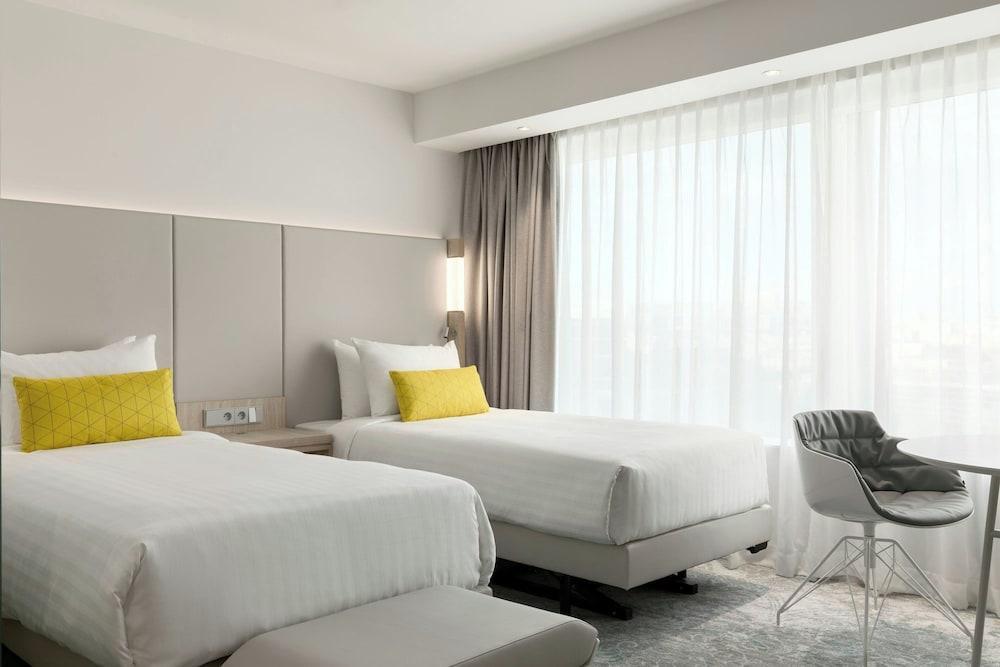 Courtyard by  Marriott Paris Gare de Lyon Room Type - Standard Twin