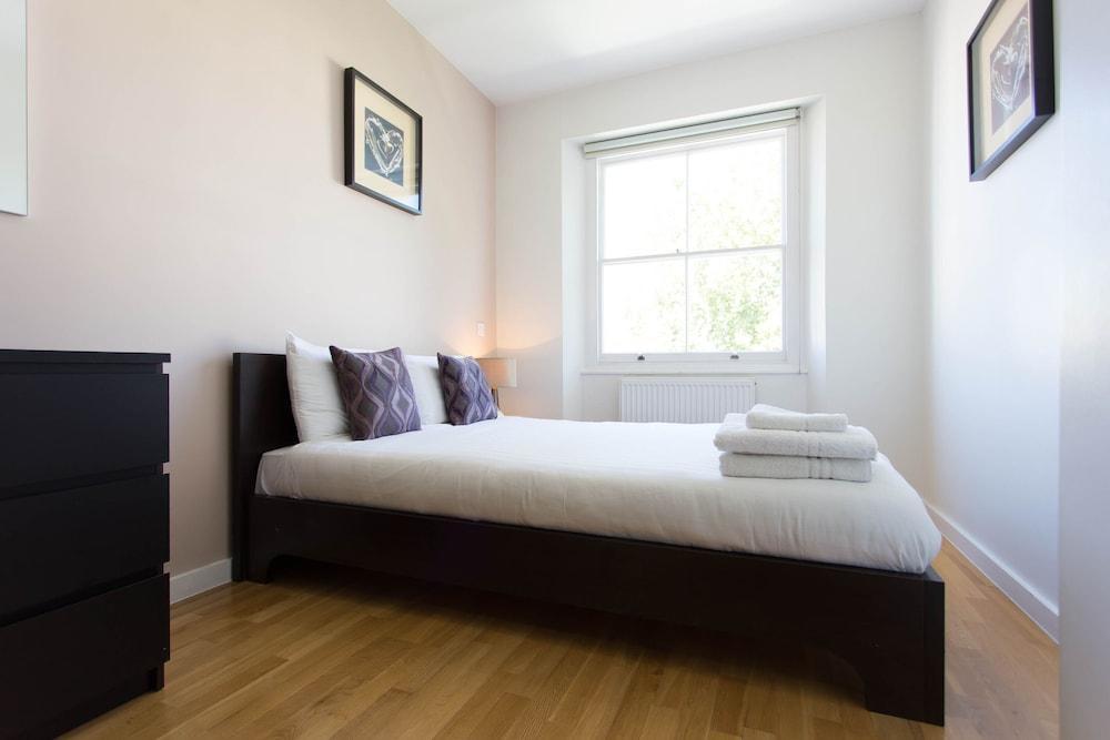 Princes Square Serviced Apartments by Concept Apartments - Tap to explore photos