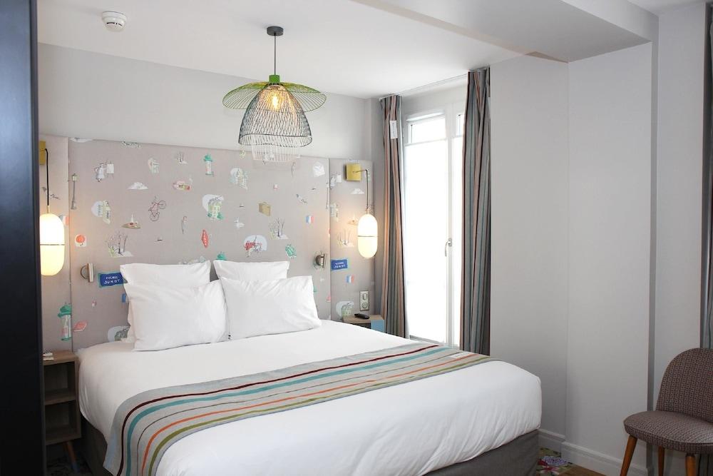 Hôtel Littéraire Marcel Aymé, BW Premier Collection Room Type - Superior Room, 1 King Bed, Non Smoking
