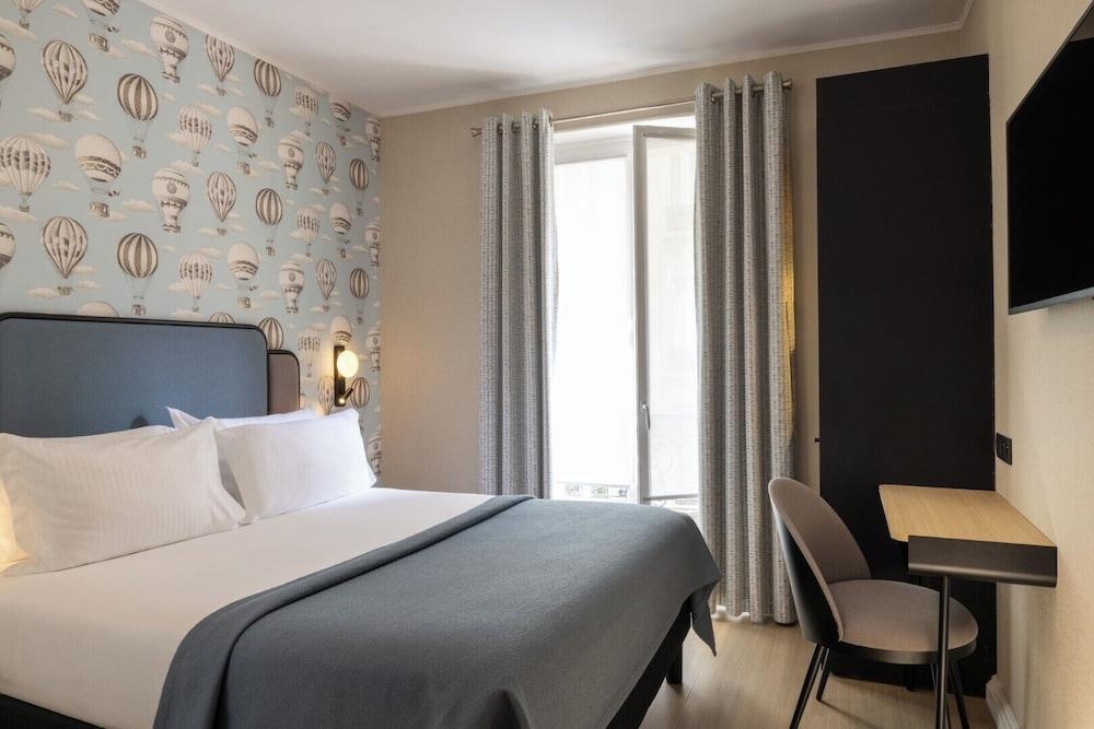 Le 46 Hotel Room Type - Deluxe Room