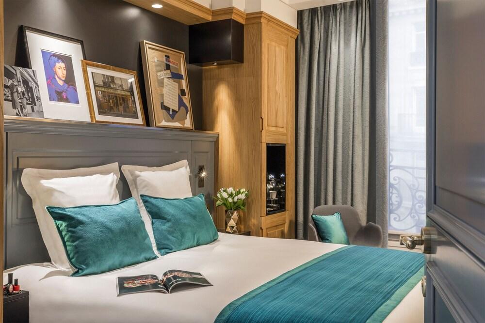 Hotel Ducs de Bourgogne Room Type - Superior Room