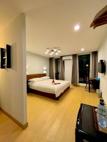 C U Inn Bangkok Room Type - Business Double Room