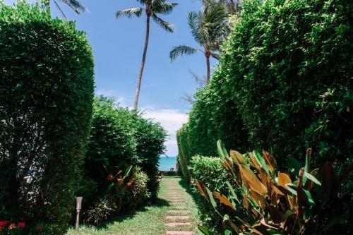 Sea Valley Resort - Tap to explore photos