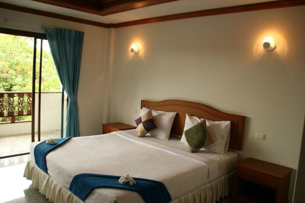 Marina Beach Resort Room Type - Superior Room