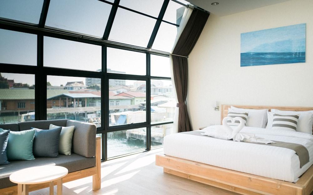 Baan Tah On The Sea Room Type - Deluxe Room, Sea View