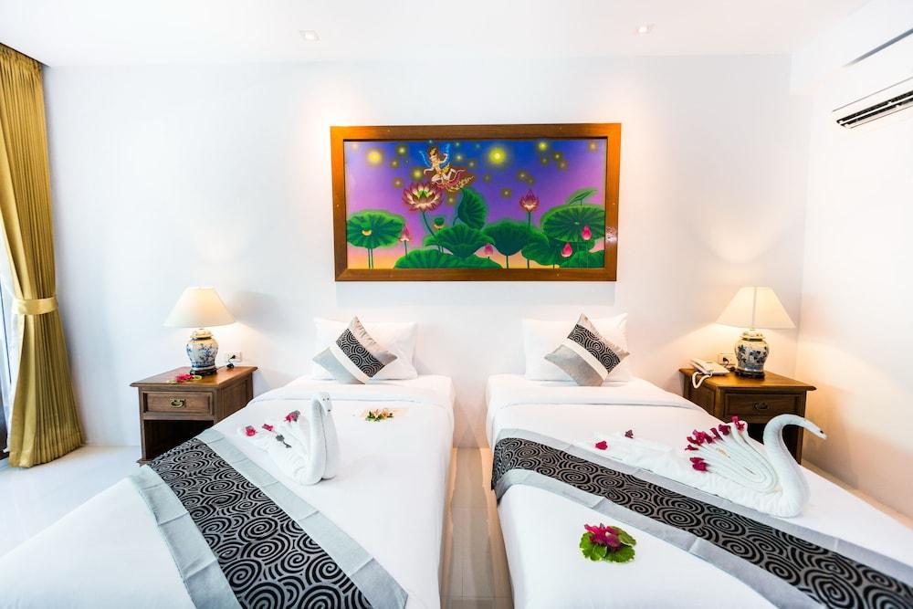 Lamai Coconut Beach Resort - Tap to explore photos