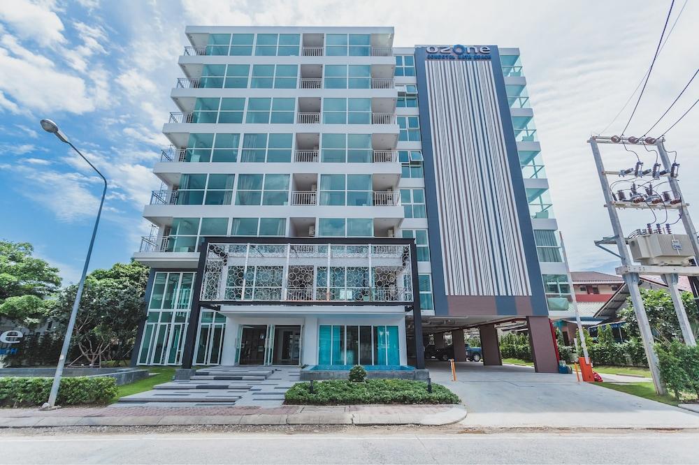 Condo in Kata in Ozone - Unit A506