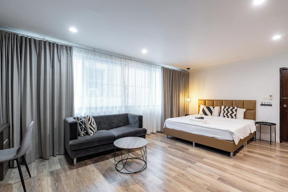 23 AVA at Saladaeng Room Type - Deluxe Room, 1 Bedroom