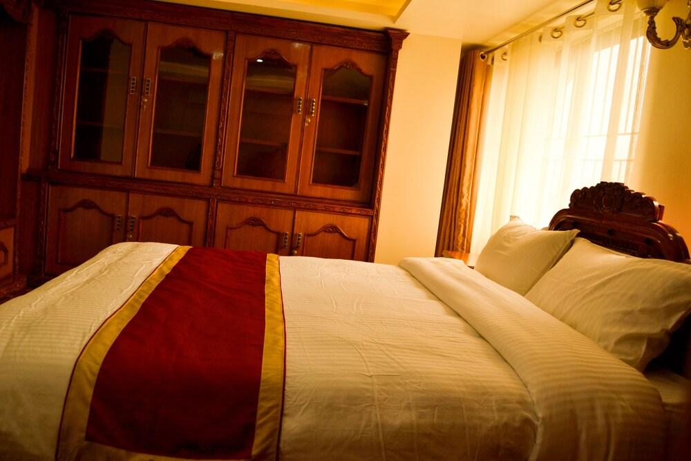 Mandala Hotel Pvt.Ltd. Room Type - Deluxe Double Room, 2 Bedrooms, Private Bathroom, Valley View Mandala Hotel Pvt.Ltd. Room Type - Deluxe Double Room, 2 Bedrooms, Private Bathroom, Valley View