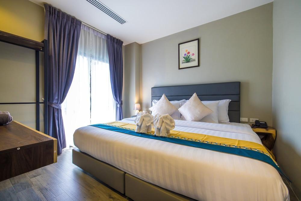 Triple L Hotel Patong Beach Phuket Room Type - Premium Suite