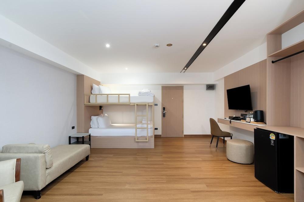 P-Park Hotel Bangkok Room Type - Family Suite