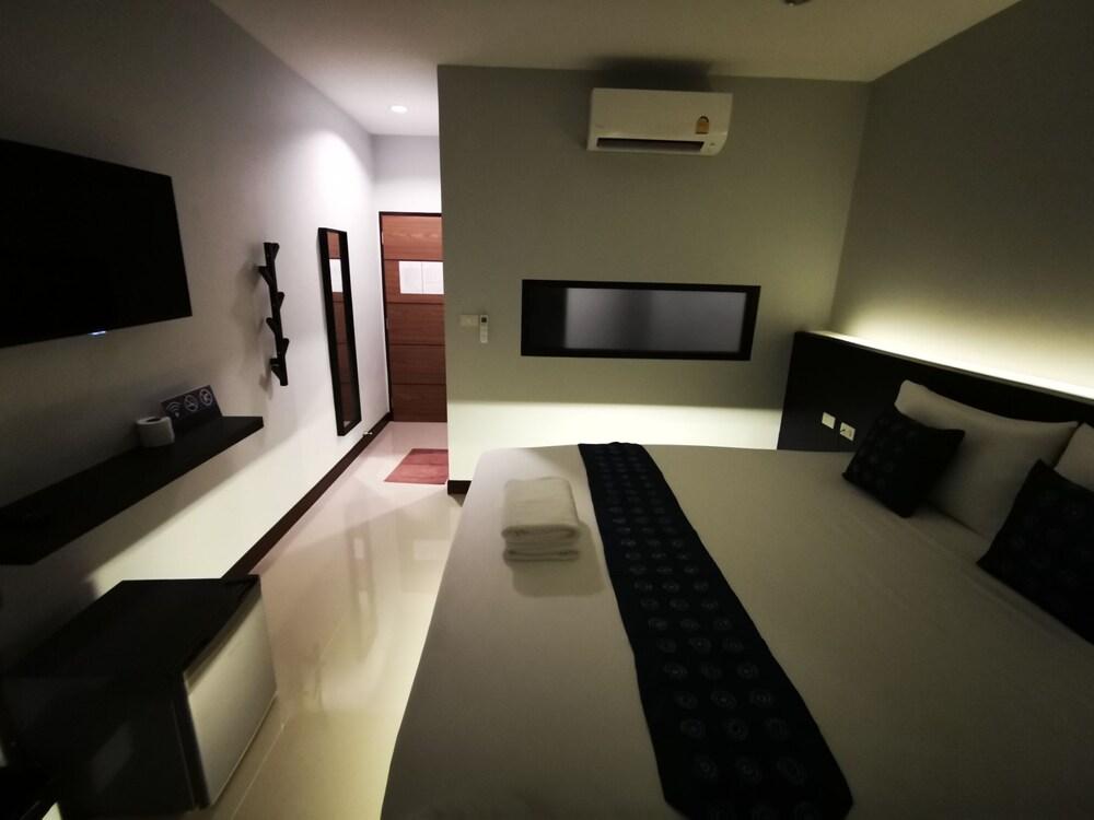 Skyline Resort Room Type - Deluxe Room