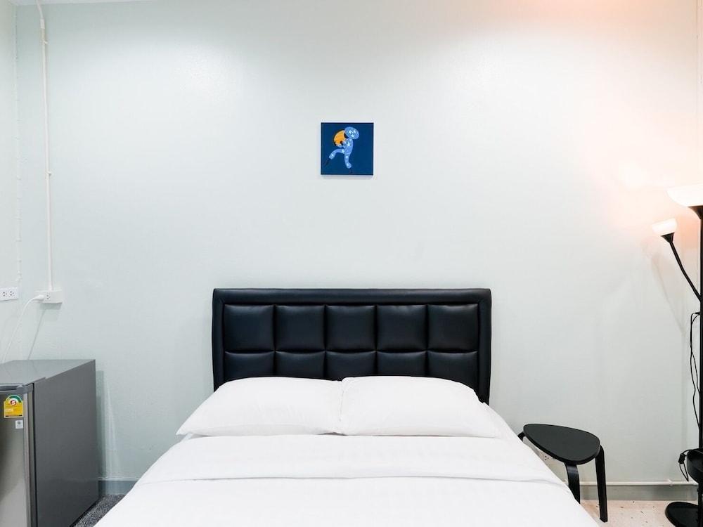 Suksomboon Residence Room Type - Deluxe Double Room, Non Smoking Suksomboon Residence Room Type - Deluxe Double Room, Non Smoking