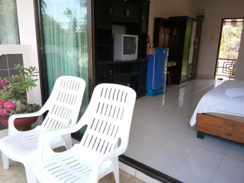 Samui Guest House - Tap to explore photos