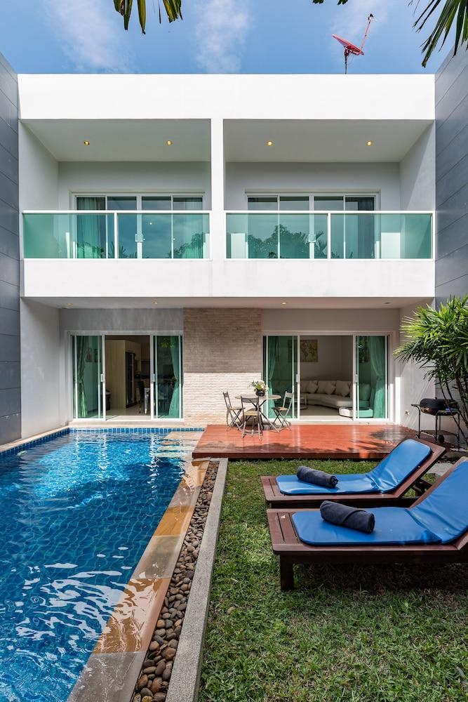Trixie House Pool Villa in Rawai - Tap to explore photos