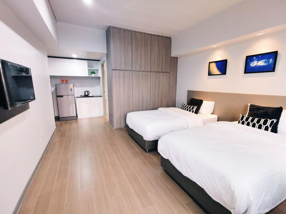 Star Sukhumvit Room Type - Deluxe Twin Room