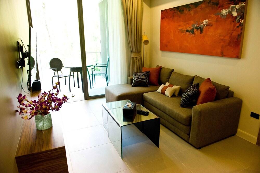 Oceanstone Laguna Phuket - Tap to explore photos