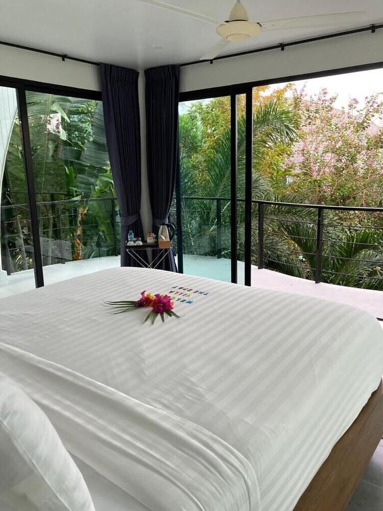 Villa The Spot Koh Samui Room Type - Deluxe Room, Hill View (A2)