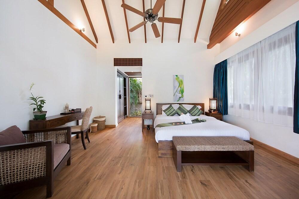 Baan Chao Lay Room Type - Villa (5 Bedrooms) Baan Chao Lay Room Type - Villa (5 Bedrooms)