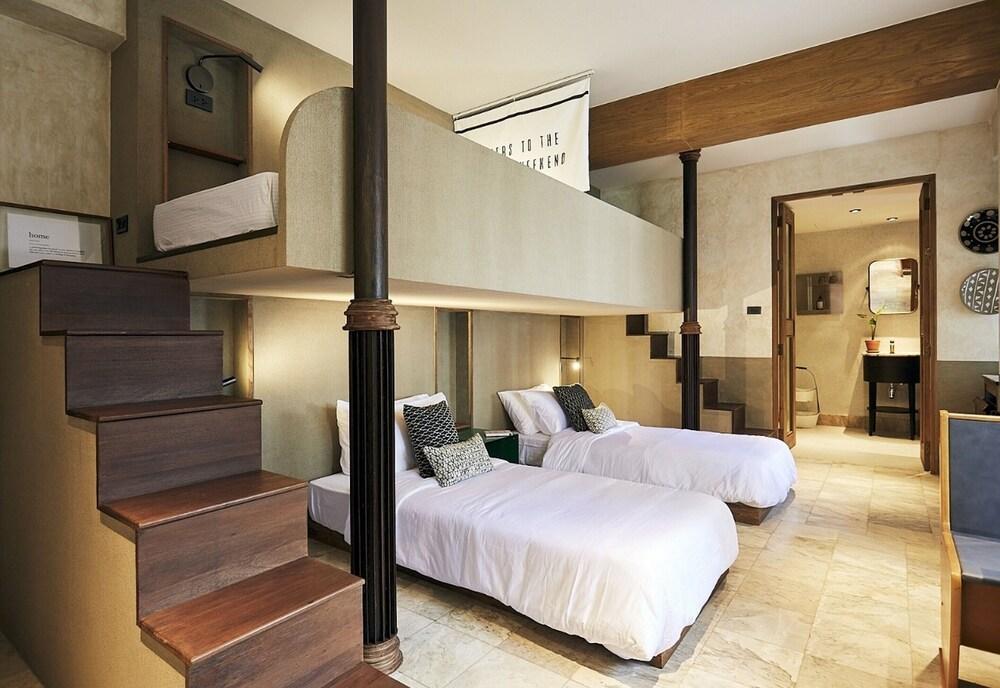B House 49 Bangkok Room Type - Family Suite