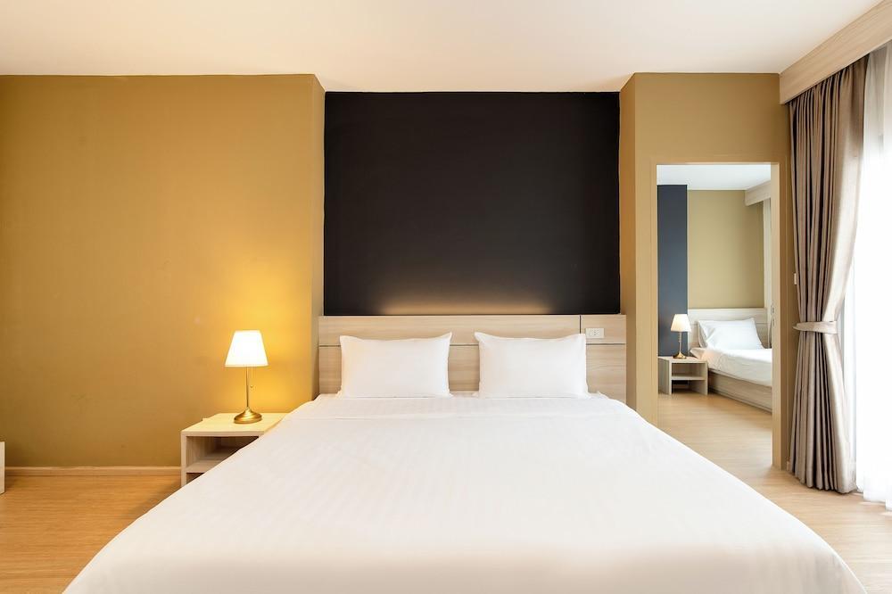 Amanah Bangkok Hotel Room Type - Family Triple Room