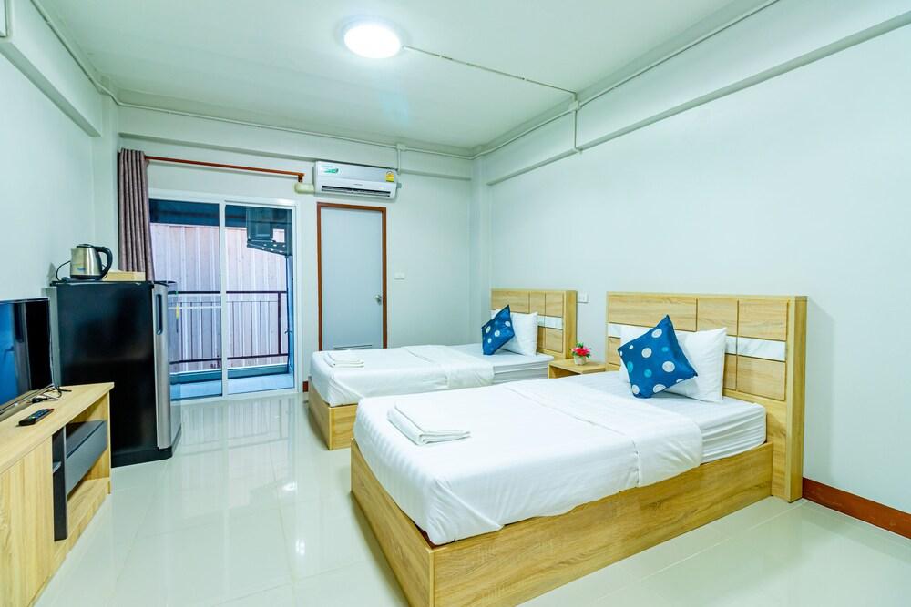 Tree Place Room Type - Standard Room, 1 King Bed