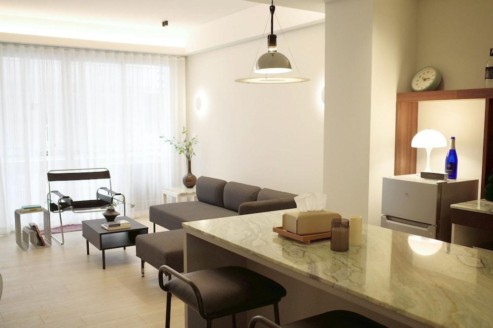 Theme Boutique Hotel Room Type - Design Suite, 2 Bedrooms, Balcony Theme Boutique Hotel Room Type - Design Suite, 2 Bedrooms, Balcony