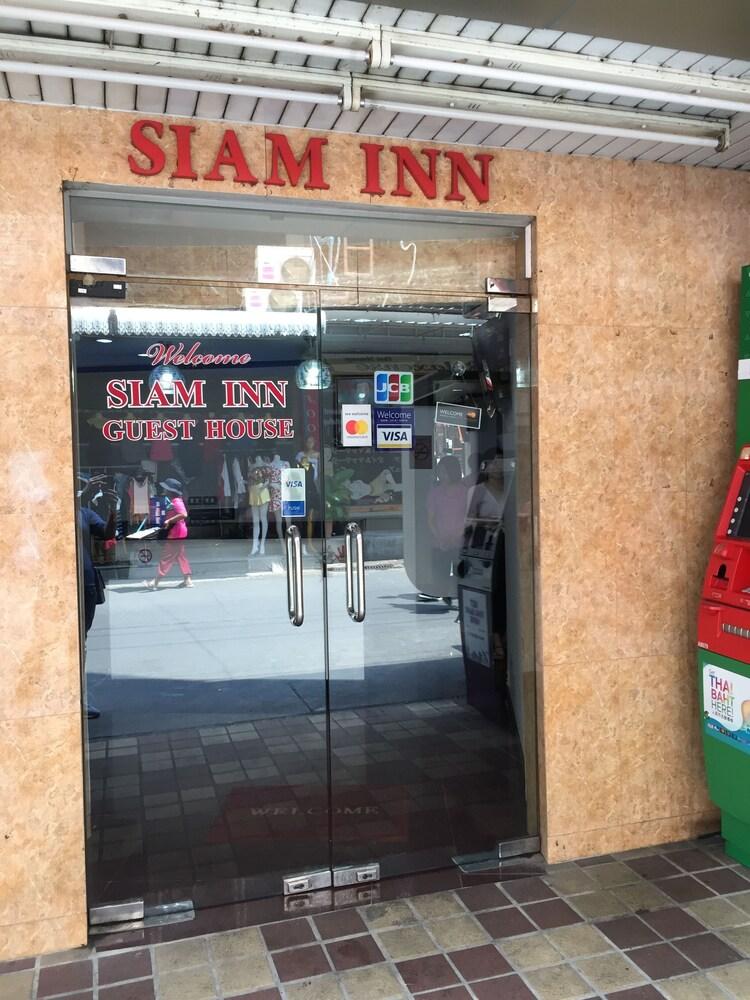 Siam Inn - Tap to explore photos