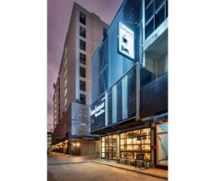 Siam Subway Hostel and Café - Tap to explore photos
