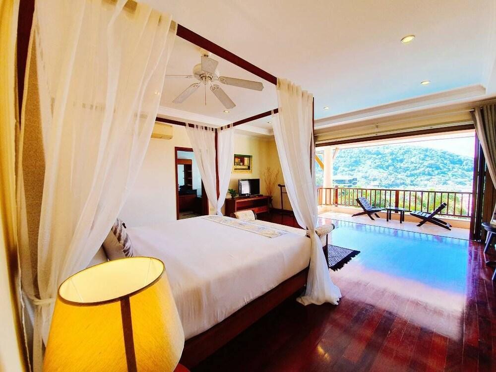 Le Chada Villa Room Type - Deluxe Room with Pool View