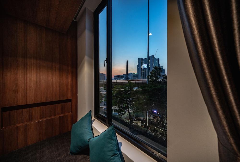 VIX Bangkok at Victory Monument Room Type - Standard Double Room