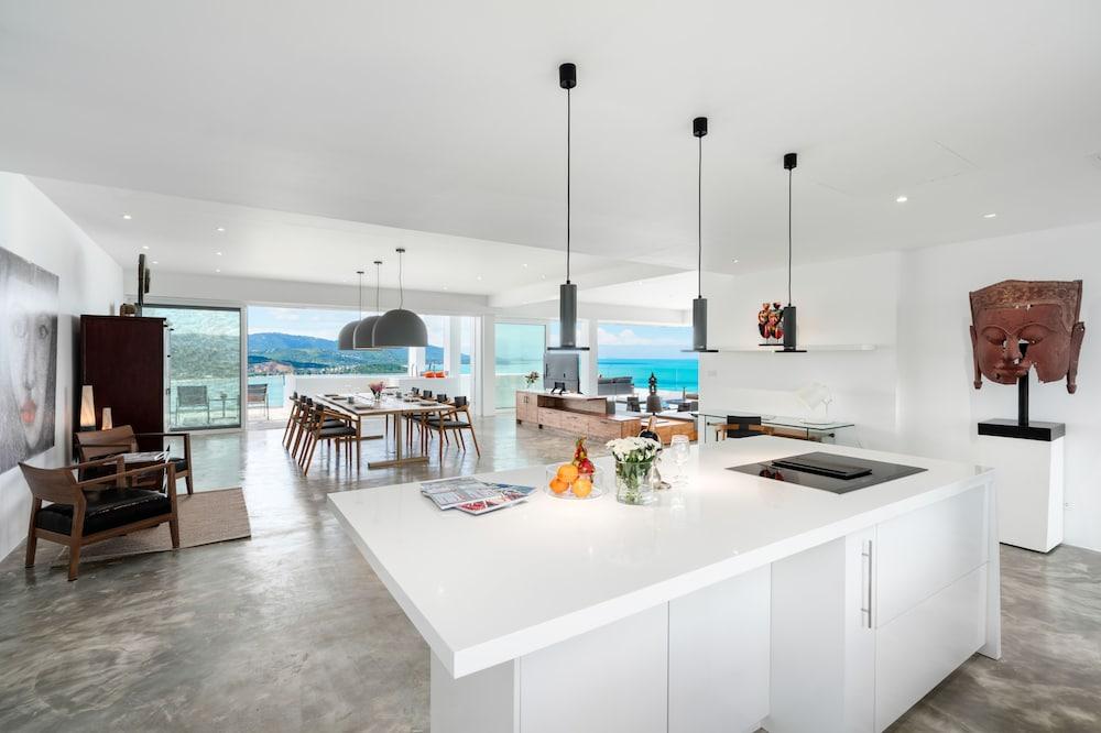 UniQue Boutique Resort Room Type - Seaview Penthouse Suite