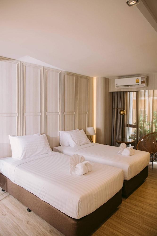 @Nares Hotel - Tap to explore photos