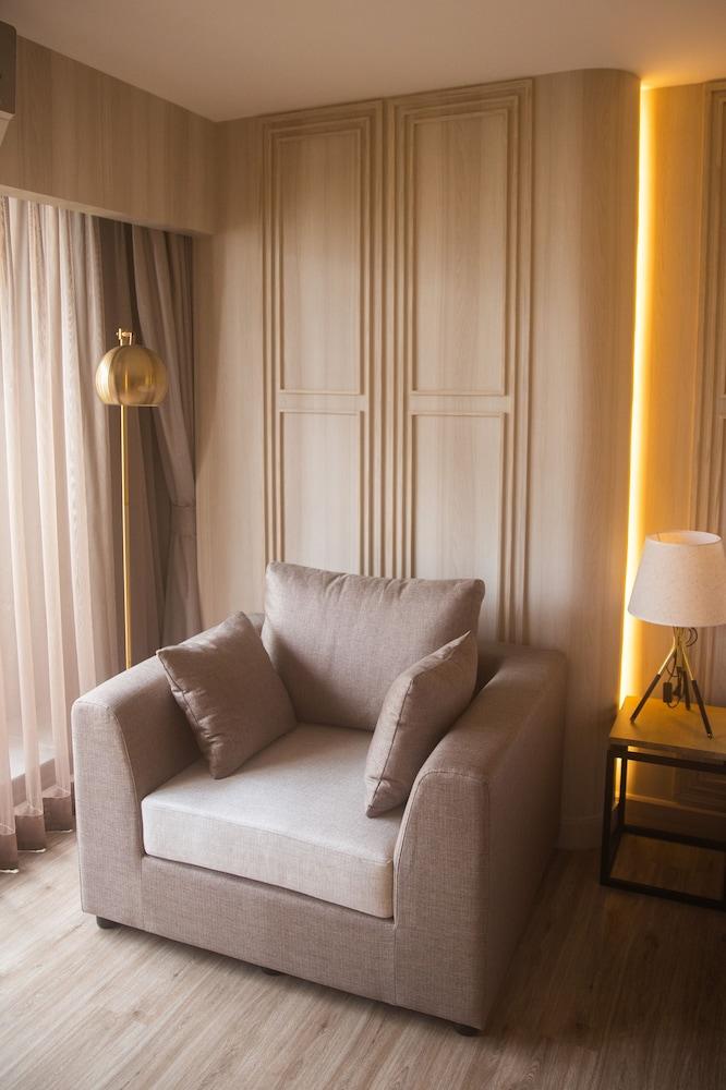 @Nares Hotel Room Type - Nares Executive Twin Room