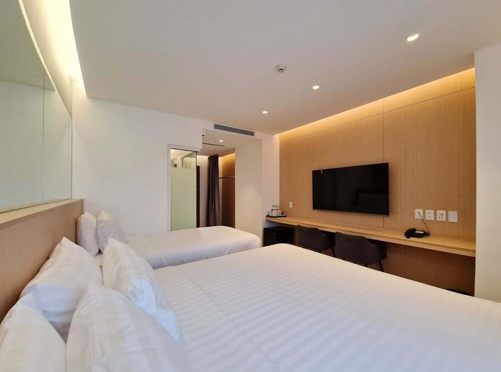 Mintel Huamark Room Type - Triple Room Mintel Huamark Room Type - Triple Room