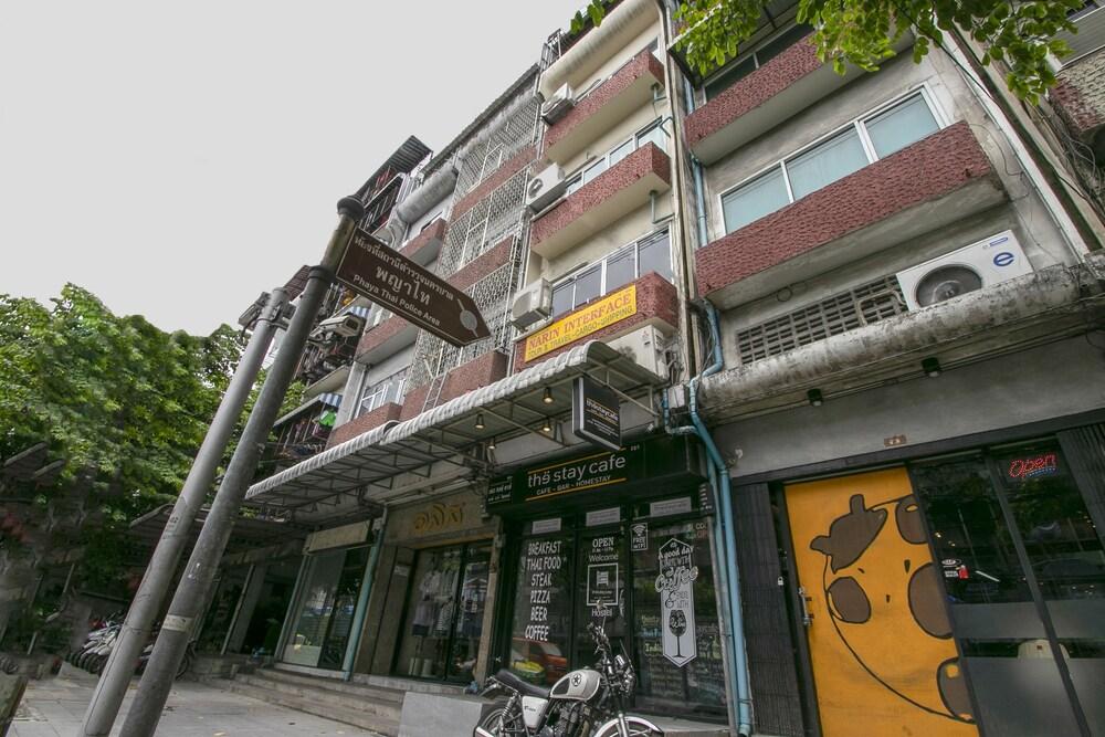 OYO 1158 Thestaycafe Hostel - Tap to explore photos