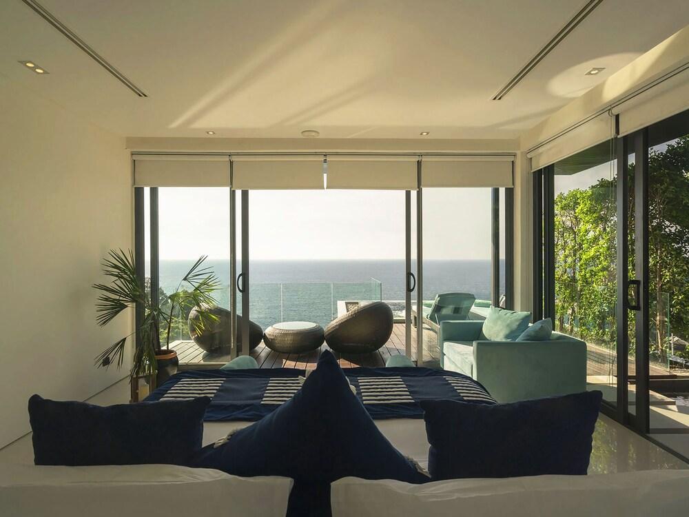 Villa Samira by Elite Havens - Tap to explore photos