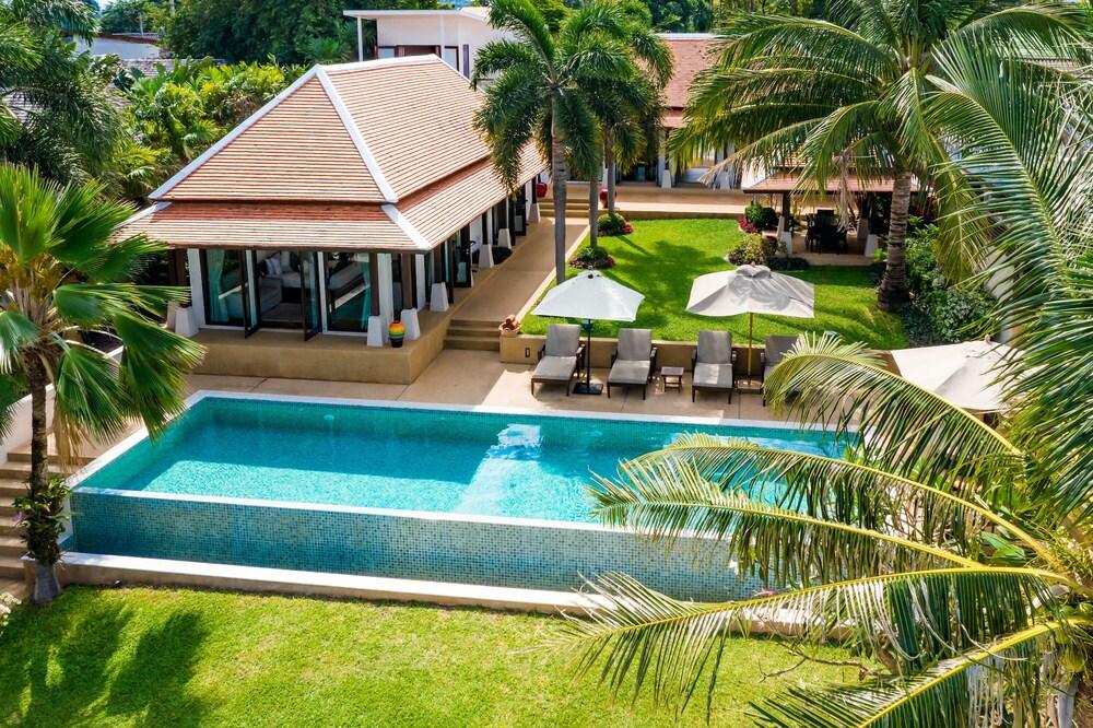 HSH - 3 Bedrooms Front Beach - Bangrak