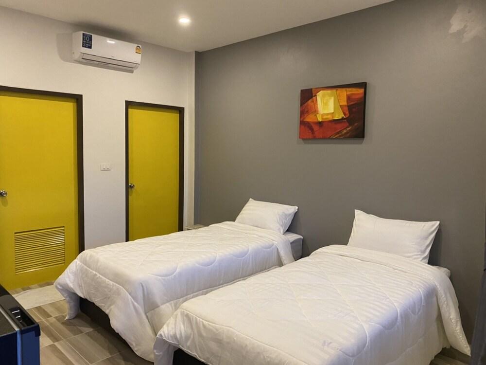 N&N HOUSE Laem Hin Room Type - Twin Room