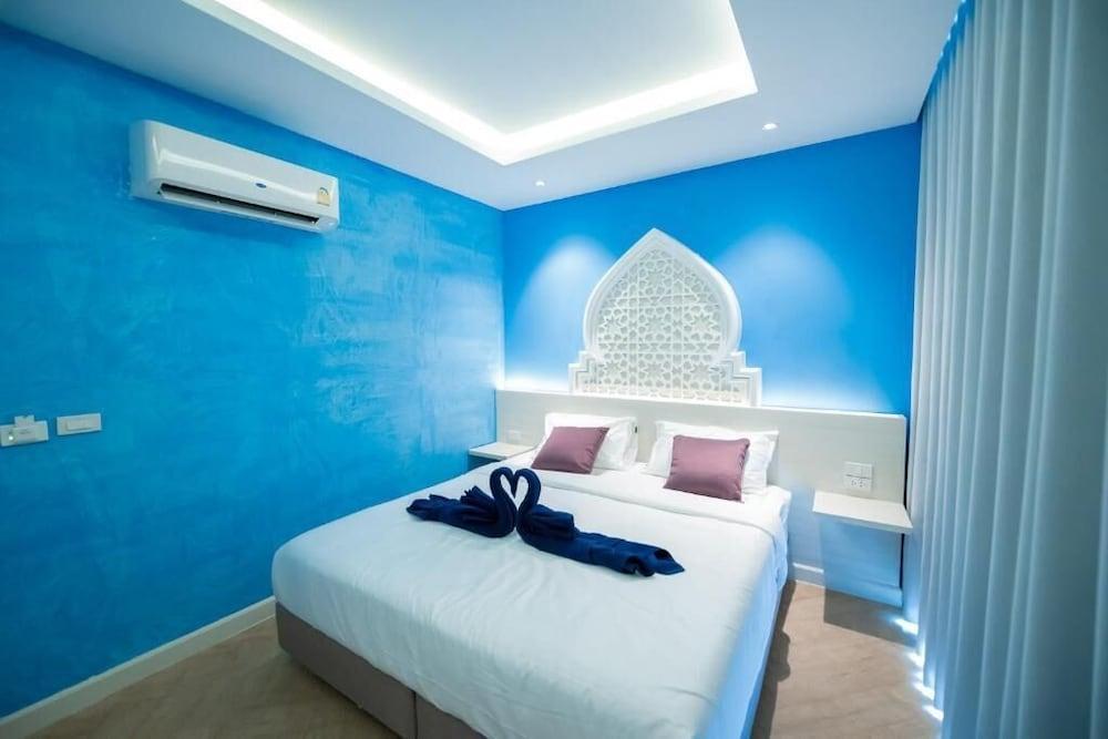 Le Maroc Hotel Patong Room Type - Superior Double Room