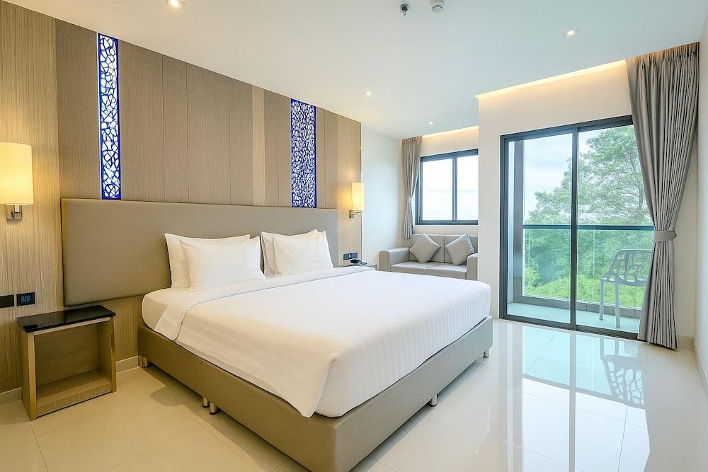 The Tj Hotel Room Type - Family Room with Balcony