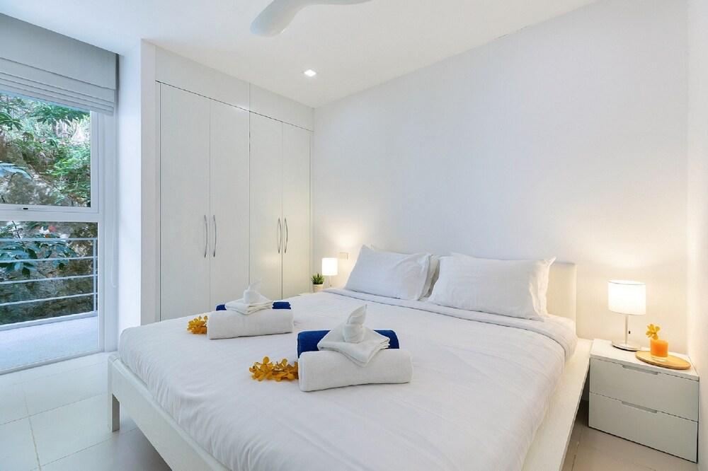 Luxury Apartment Unique Residences Room Type - Q3 Apartment D Luxury Apartment Unique Residences Room Type - Q3 Apartment D
