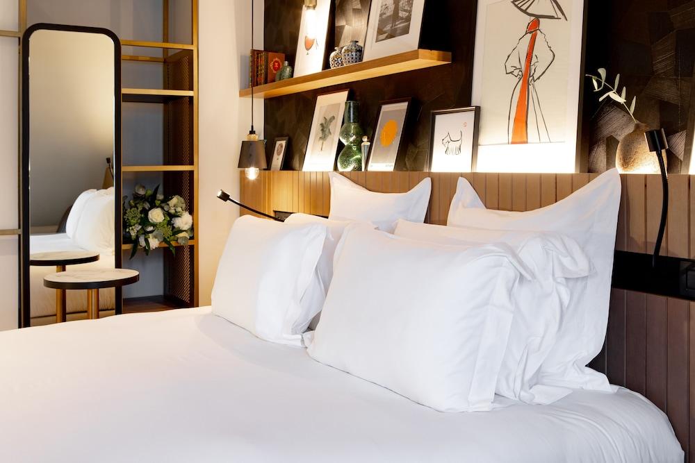 Maison Mère Room Type - Chambre Deluxe Double Toit de Paris